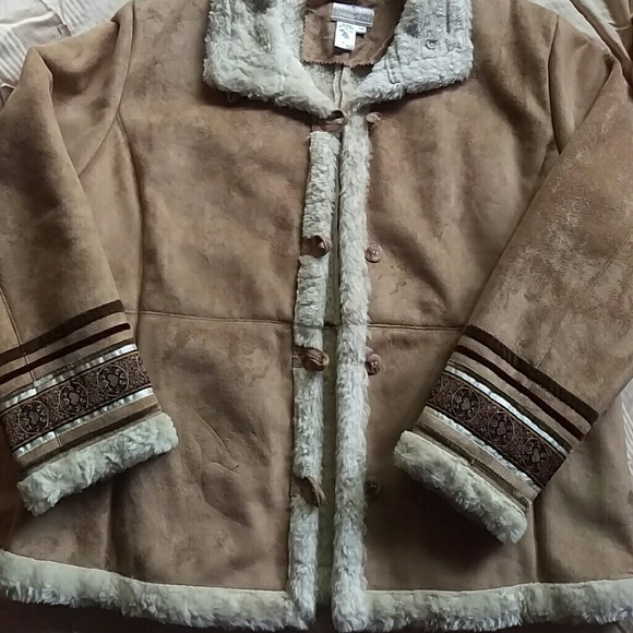 Jacket - Picture 2 of 3